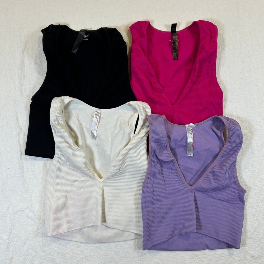Lot of 4 Urban Outfitters Out From Under Ribbed V-Neck Crop Top Medium